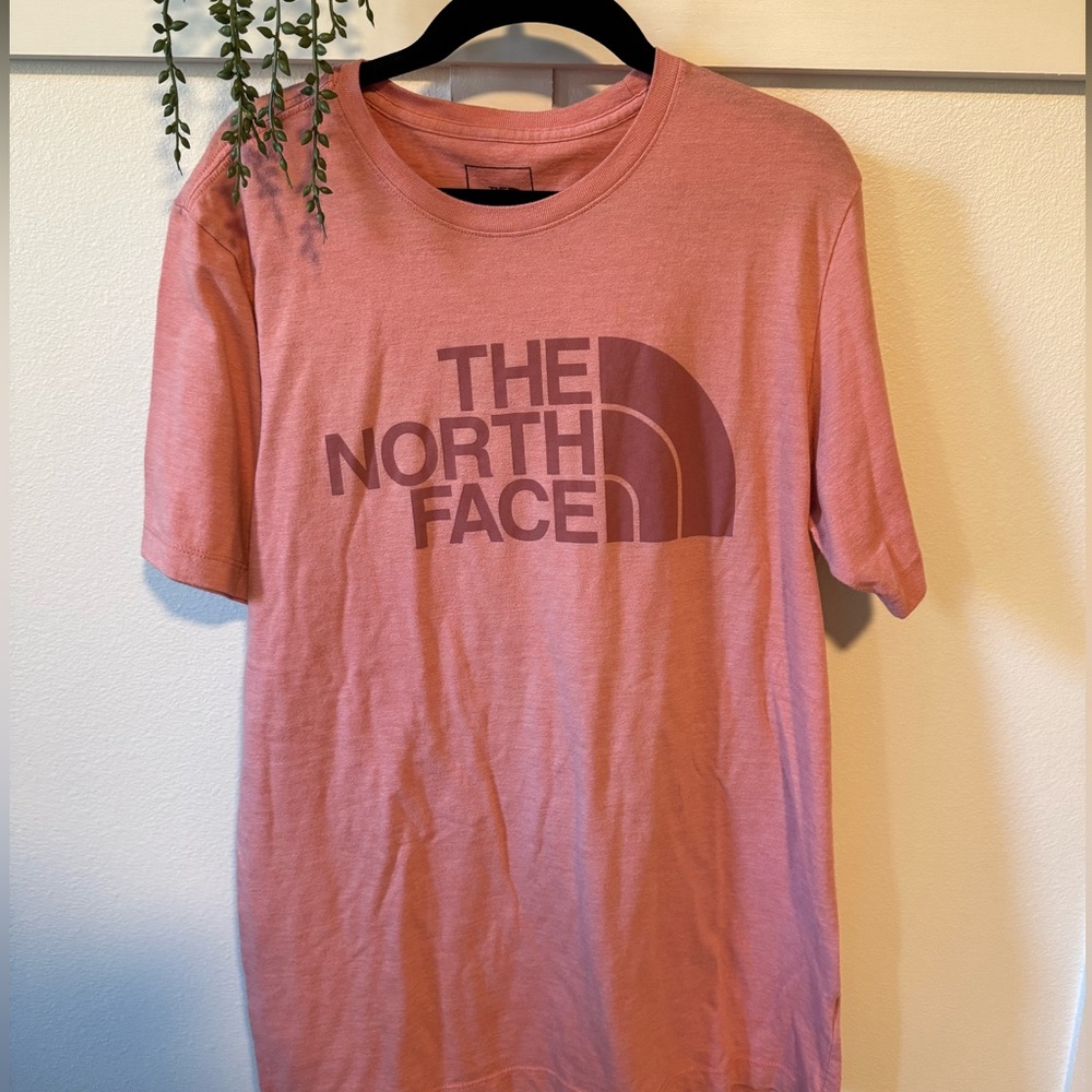Men’s The North Face Salmon T-Shirt